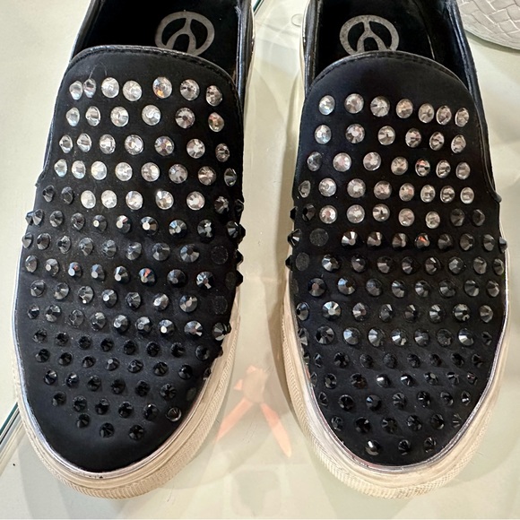 Wishbone by Brown’s shoes - Picture 6 of 6